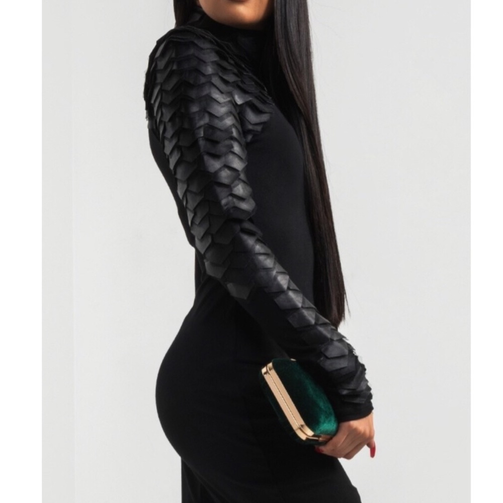 💋LAST ONE 💋GRACIA DRESS WITH DETAILED SLEEVES